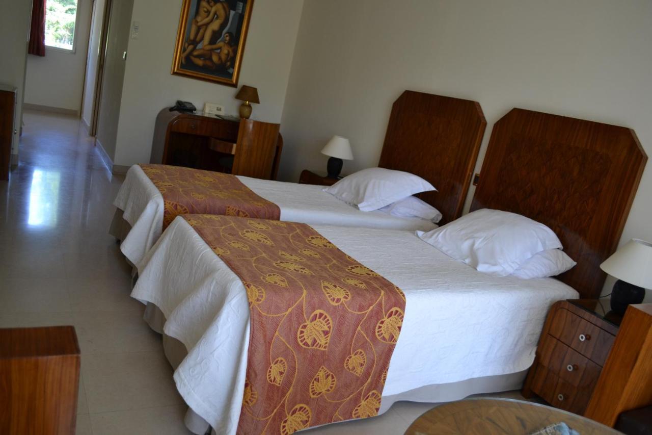 Logis L'Auberge - Maison Glenn Anna Sainte-Anne-d'Auray Номер фото